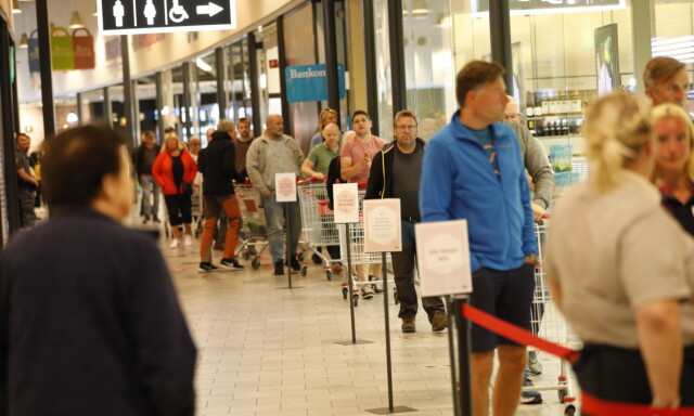 image: Lange køer på harryhandel